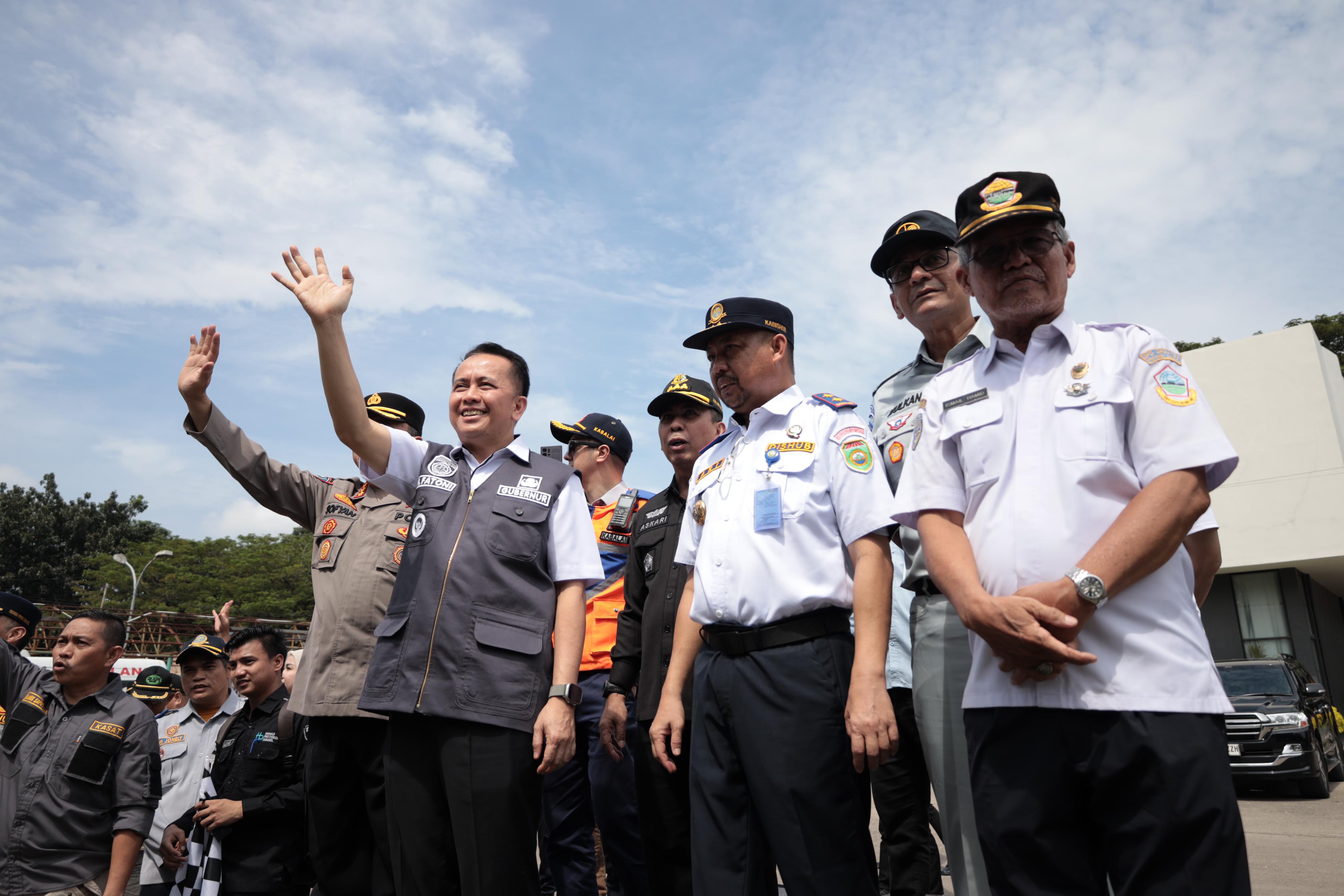 Pj Gubernur Fatoni Lepas Ratusan Pemudik Gratis Se Sumsel Dengan Bus