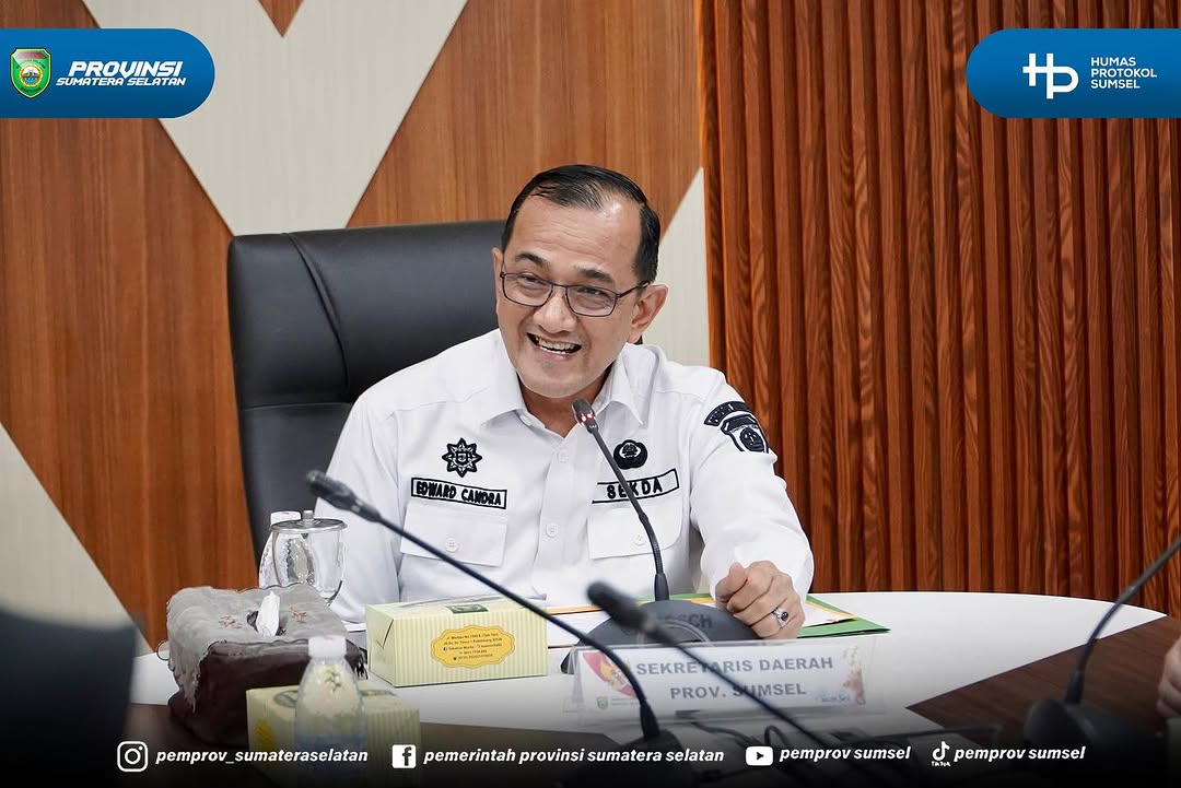 Gambar Struktur Organisasi