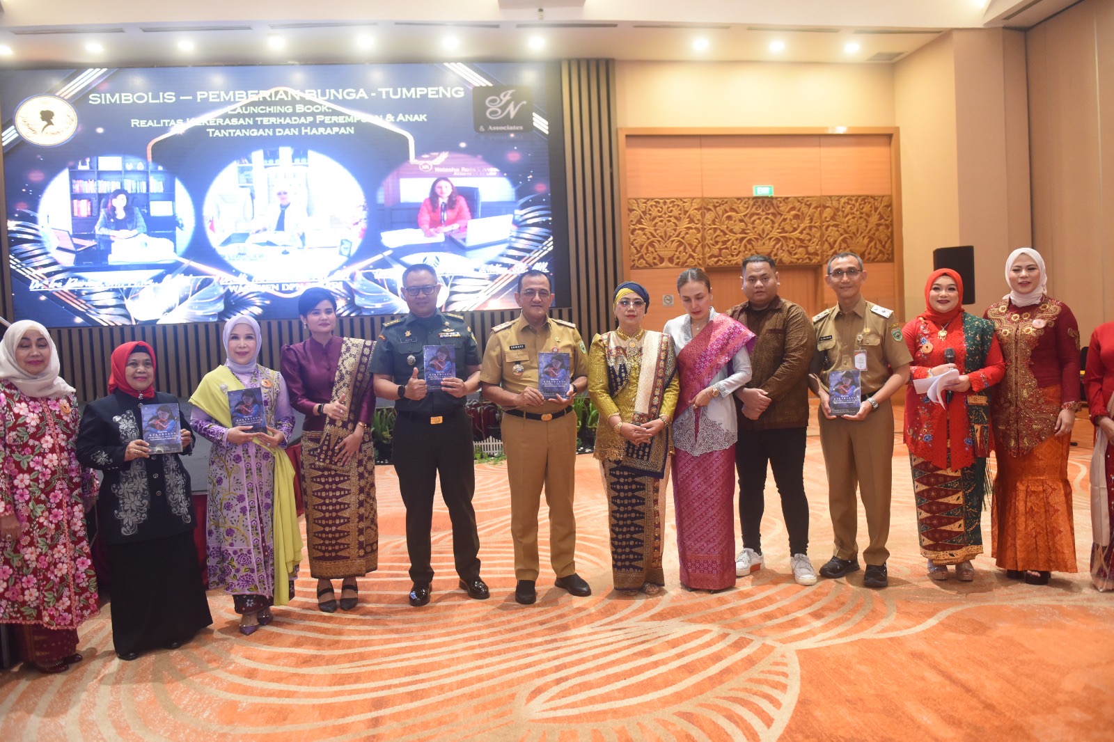 Sekda Sumsel Hadiri Launching Buku “Realitas Kekerasan Perempuan dan Anak: Tantangan dan Harapan”