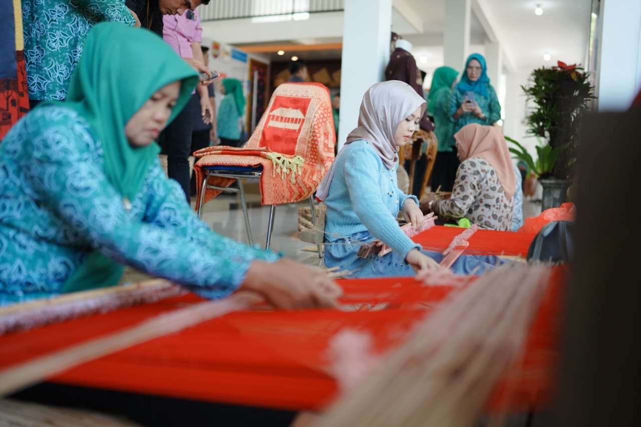 RESMIKAN SEKRETARIAT PKK MUSI RAWAS, FEBY DERU AJAK KADER OPTIMALKAN POTENSI LOKAL