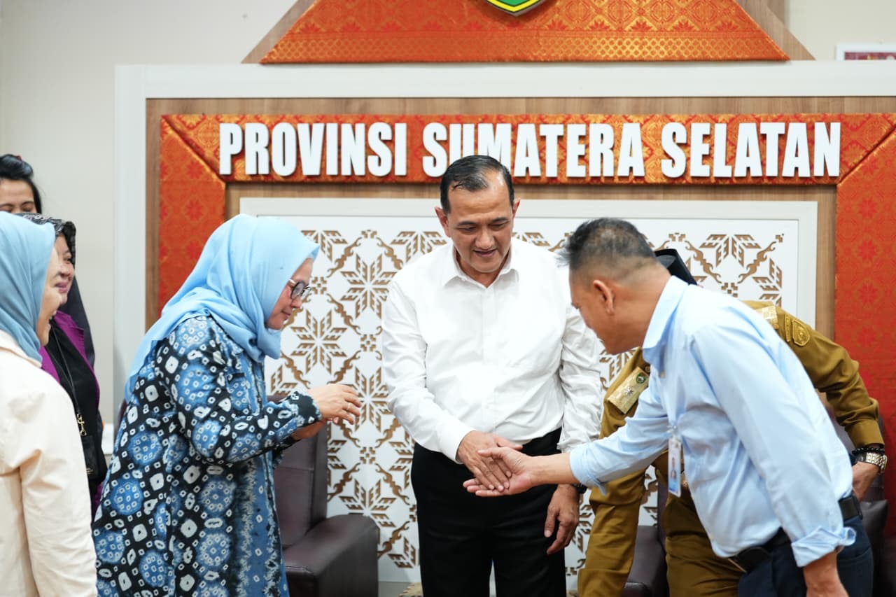 Sekda Sumsel Pimpin Rapat Persiapan Halal Bihalal, Perkuat Kebersamaan Pasca Idulfitri
