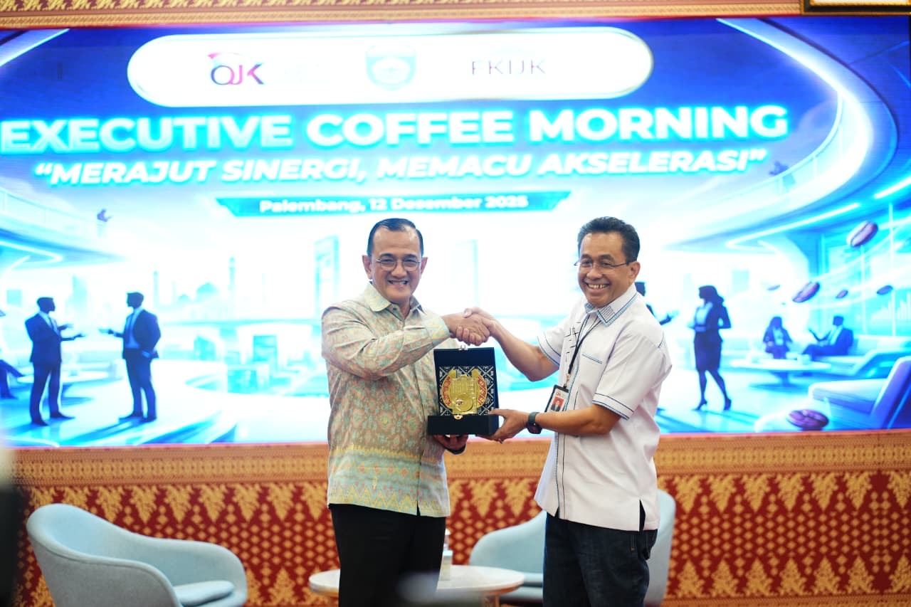 Sekda Sumsel Dorong Sinergi dan Akselerasi Ekonomi Daerah pada Executive Coffee Morning OJK Sumsel