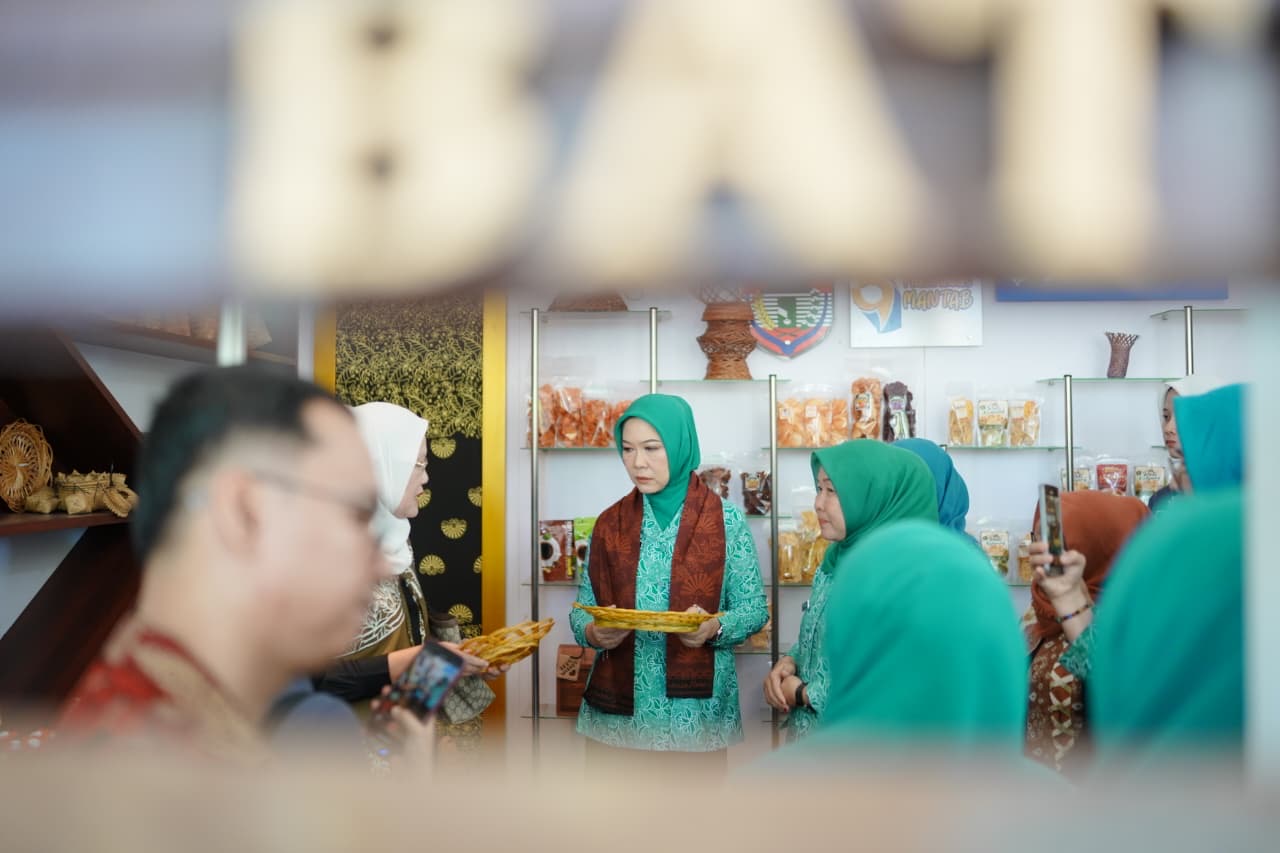 RESMIKAN SEKRETARIAT PKK MUSI RAWAS, FEBY DERU AJAK KADER OPTIMALKAN POTENSI LOKAL