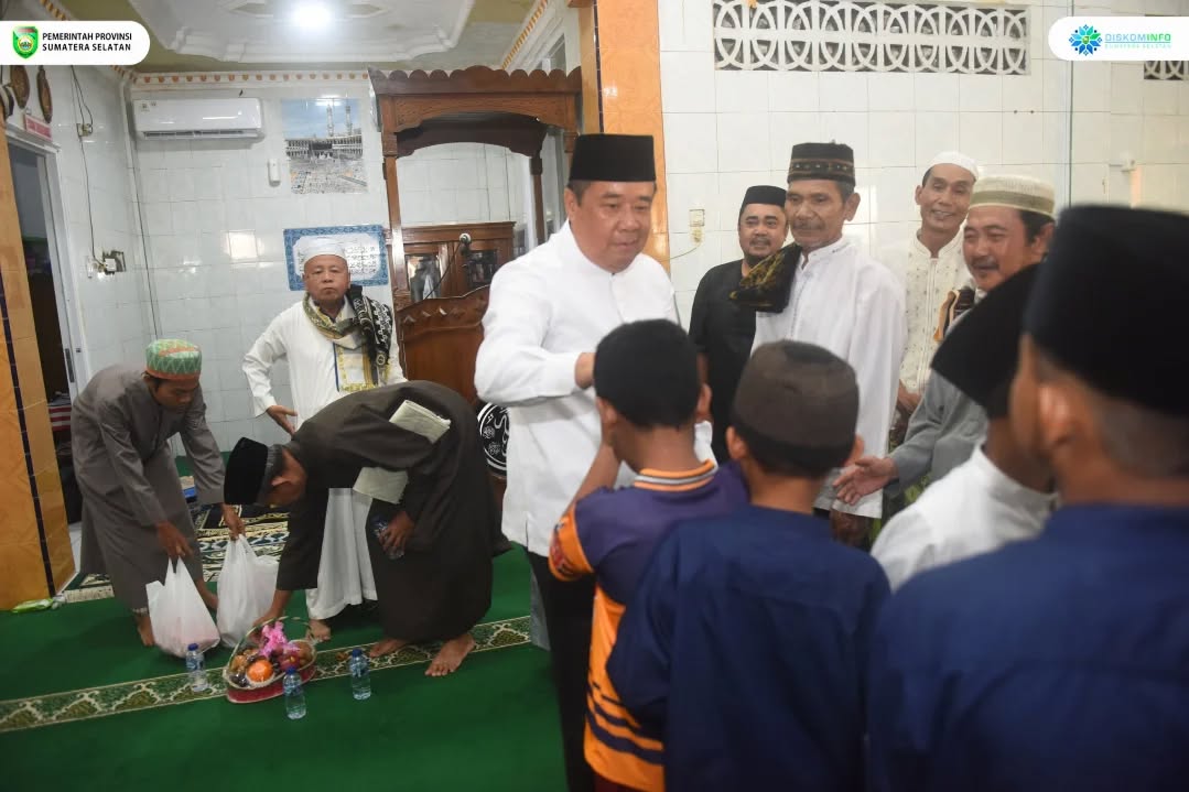Wagub Cik Ujang Safari Jumat di Masjid Mujahidin Pakjo