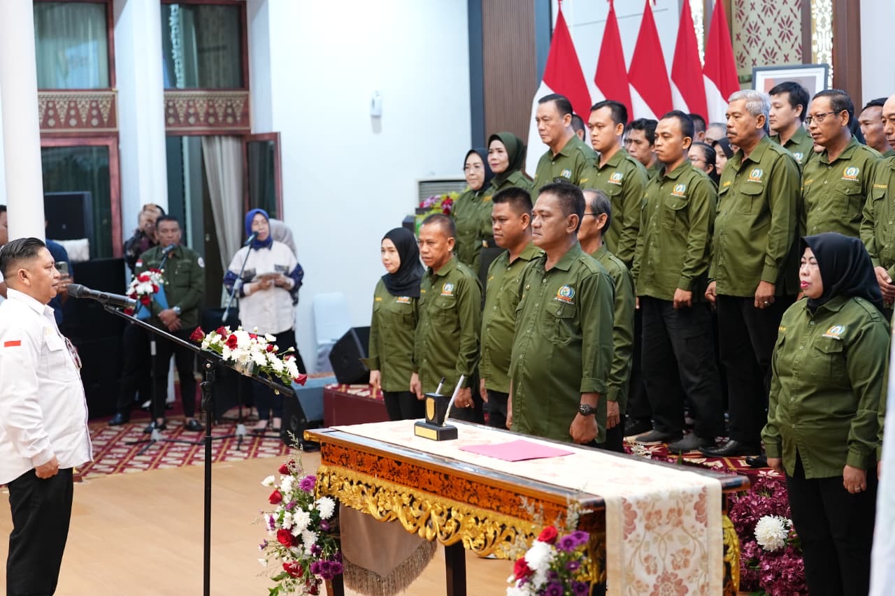 Hadiri Pelantikan HMTN MP Sumsel, Herman Deru Ajak Ubah Mindset Petani Jadi Entrepreneur Tangguh