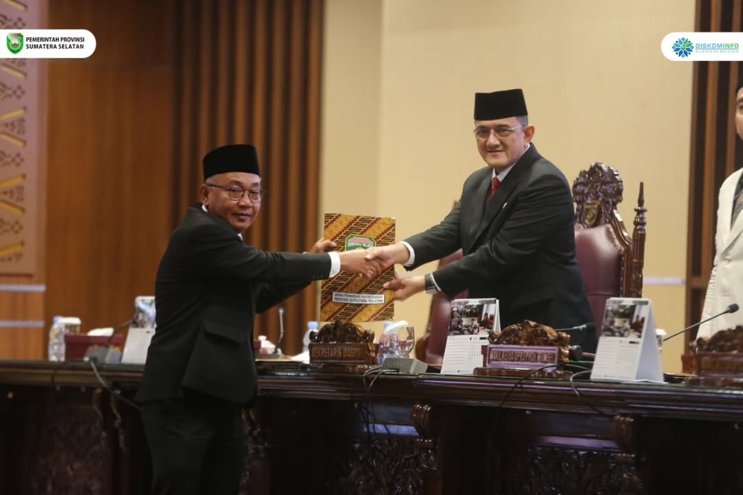Edward Candra Dengarkan Pandangan Umum Fraksi DPRD Sumsel Terhadap Raperda Pemberdayaan Perempuan dan Anak