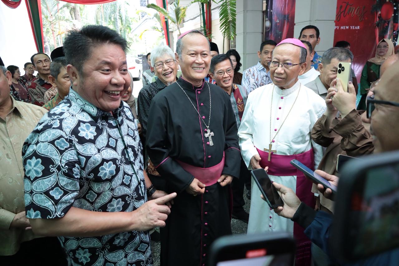 HD Hadiri Open House Natal 2025 Keuskupan Agung Palembang, Bentuk Dukungan Pemerintah Dalam Toleransi Antar Umat