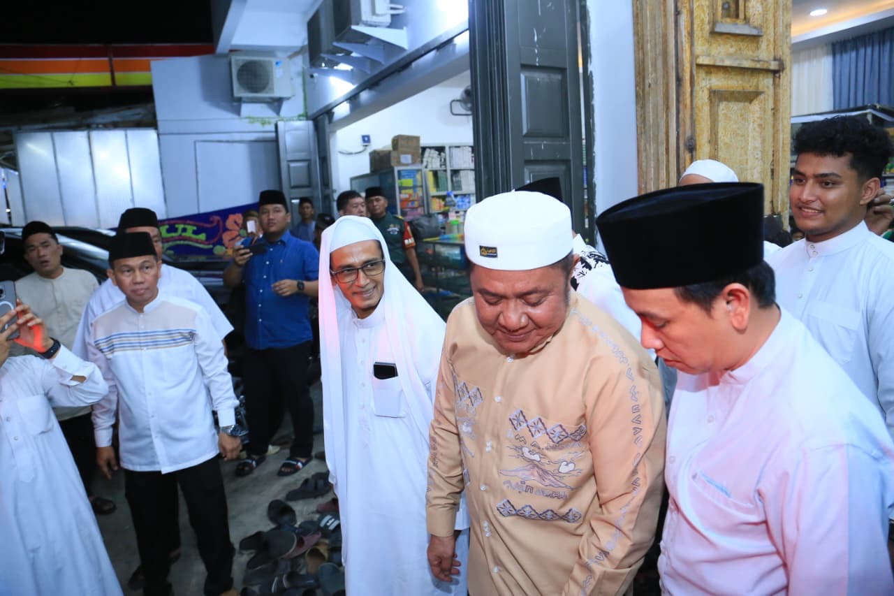Herman Deru Tekankan Pentingnya Pendidikan Seimbang di Haul Habib Jafar dan Tasmiyah Sayyid Abdullah Shahab