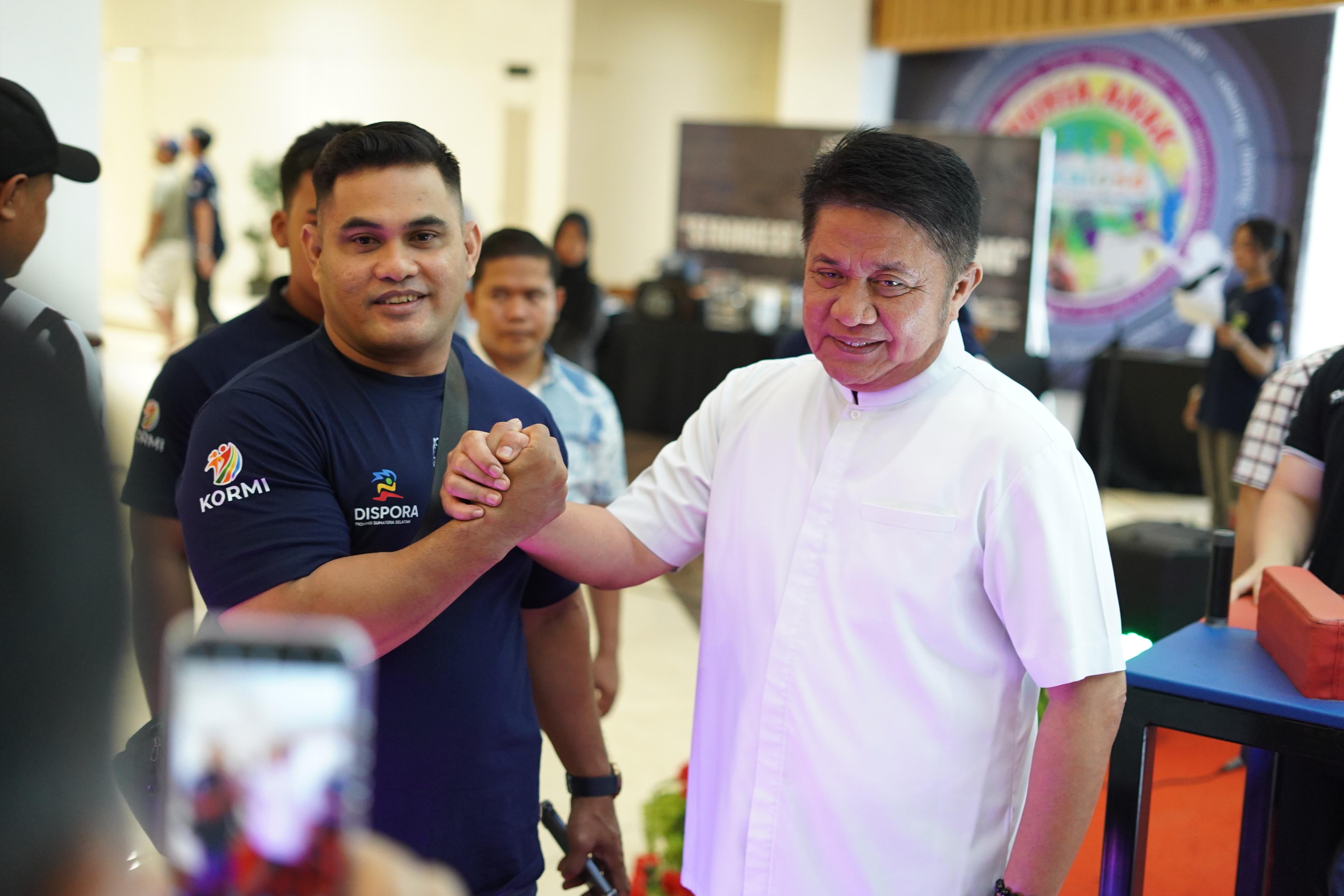 Buka Pertandingan Gulat Tangan 2025 Perebutkan Piala Gubernur Sumsel,   HD  Minta Selalu  Jaga Sportivitas