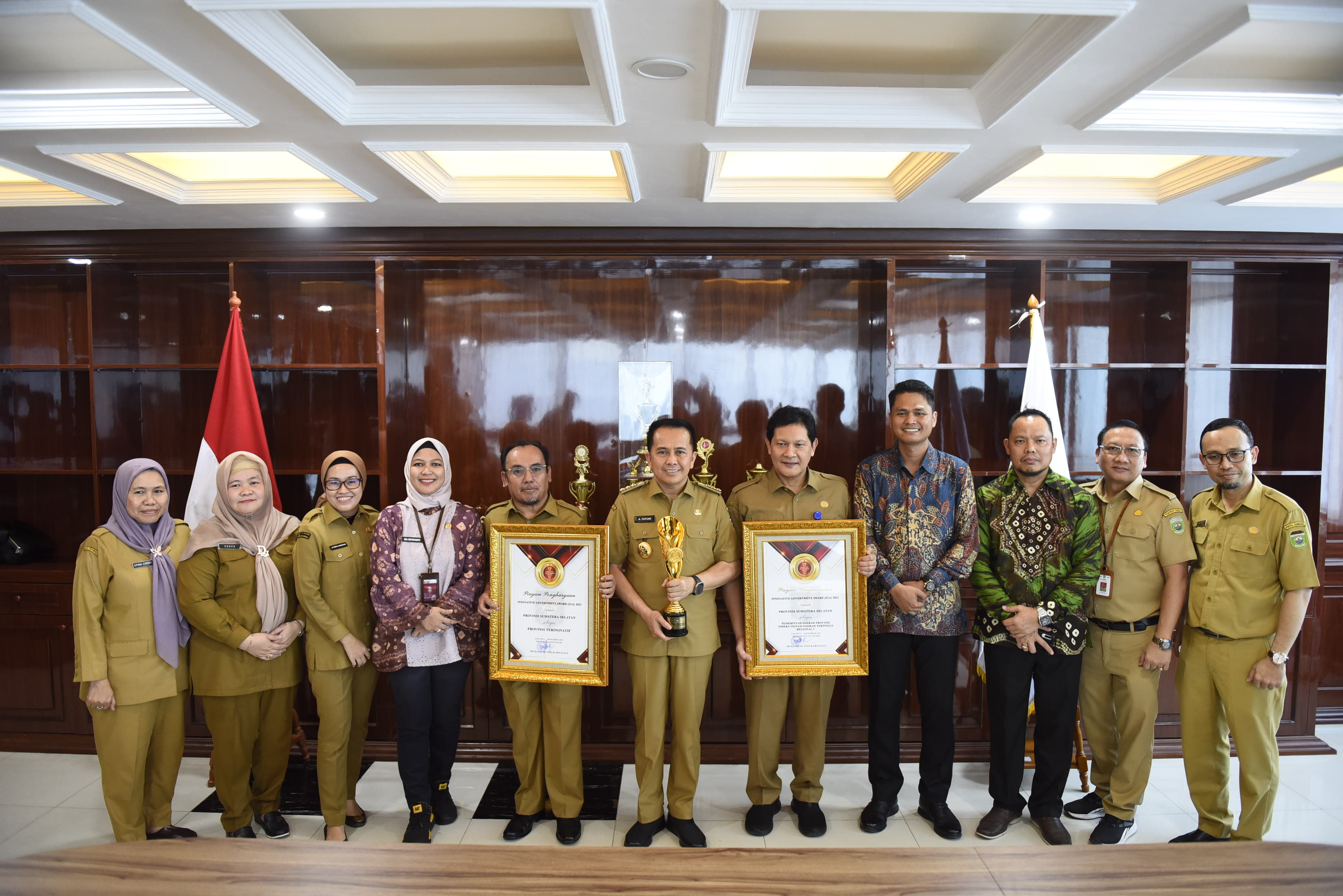 Provinsi Sumsel Terima Penghargaan Terbaik IGA 2023, Terbaik Regional 1 ...