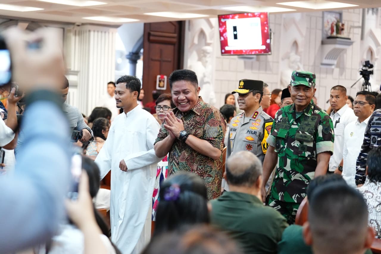 Gubernur Herman Deru Tinjau Pos Operasi Lilin Musi 2025, Pastikan Natal Berjalan Aman dan Nyaman