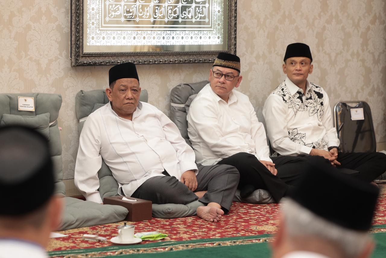 Ramai Hadiri Takziah 7 Hari, Herman Deru Kenang Sosok Alm. H. Halim : Darmawan dan Dekat dengan Masyarakat