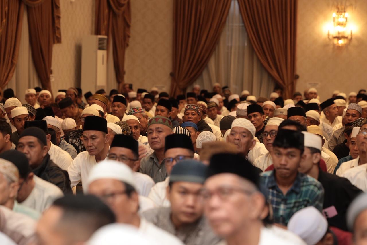 Ramai Hadiri Takziah 7 Hari, Herman Deru Kenang Sosok Alm. H. Halim : Darmawan dan Dekat dengan Masyarakat
