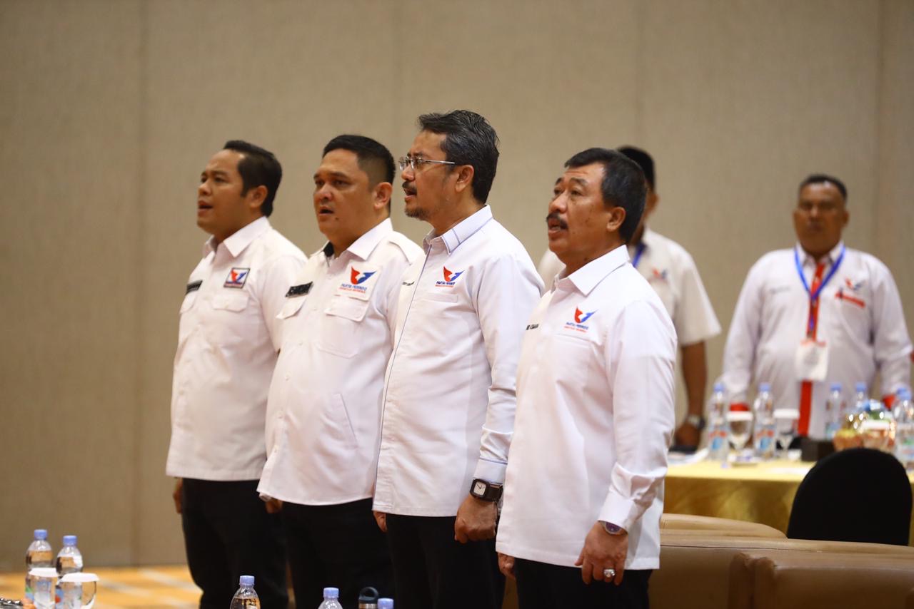 Gubernur HD : Bangun Hubungan Baik Antara Parpol dan Masyarakat Melalui Literasi Politik yang Sehat