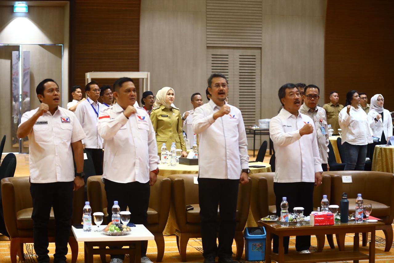 Gubernur HD : Bangun Hubungan Baik Antara Parpol dan Masyarakat Melalui Literasi Politik yang Sehat