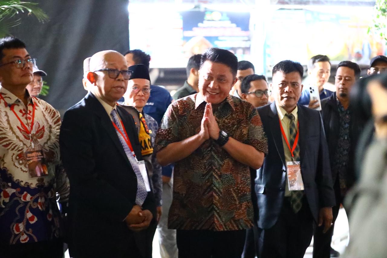 Gubernur Herman Deru Tinjau Pos Operasi Lilin Musi 2025, Pastikan Natal Berjalan Aman dan Nyaman