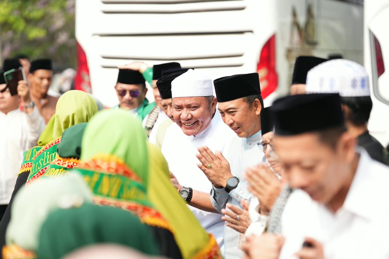 Lepas Delegasi PWNU Sumsel ke Muktamar Ke-35 di Jombang, Gubernur Herman Deru Ajak Nahdliyin Jaga Kekompakan dan Namabaik Daerah
