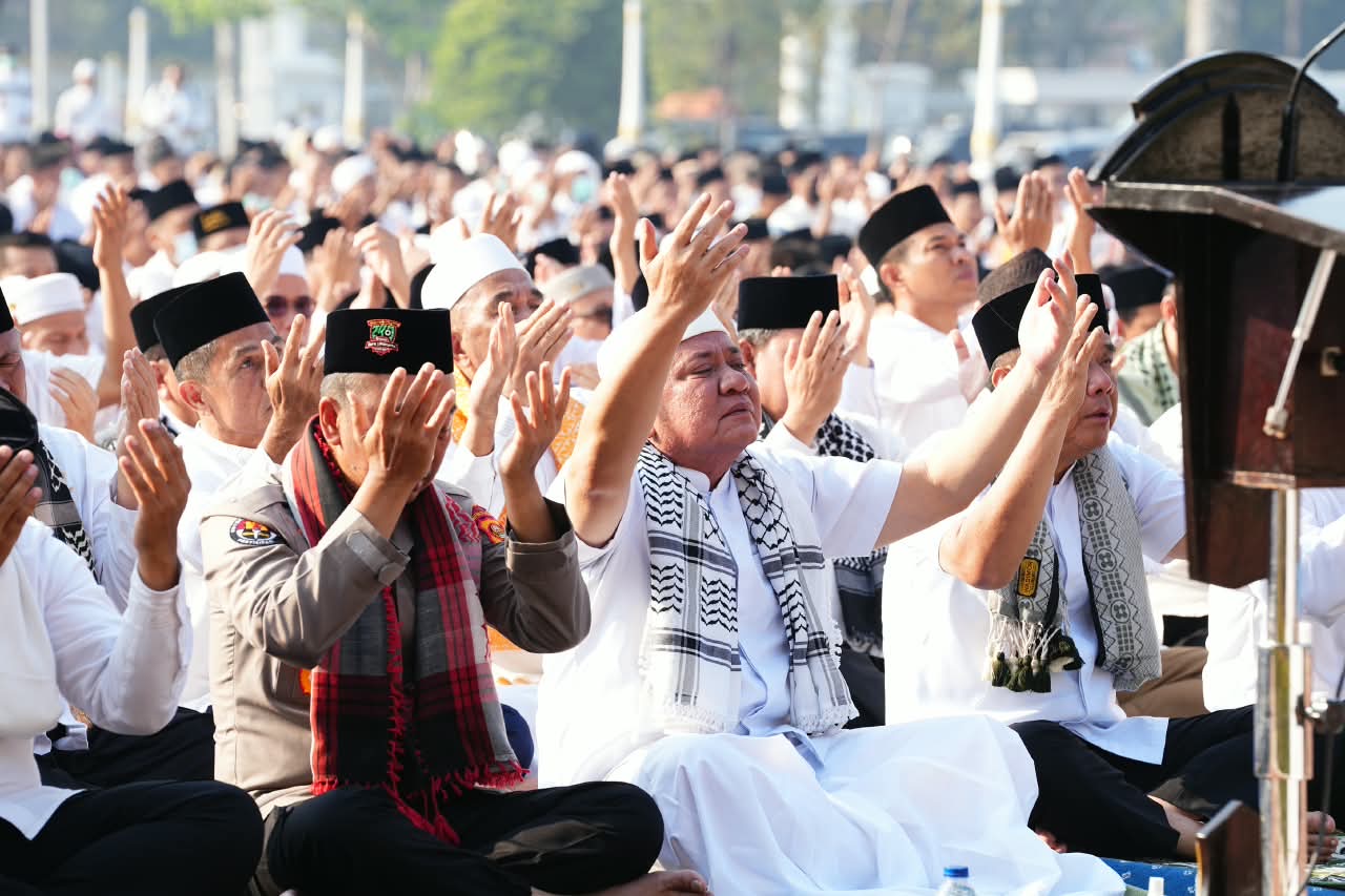 Untuk Kedua Kalinya, Pemprov Sumsel Gelar Sholat Istisqa Bersama Masyarakat dan ASN